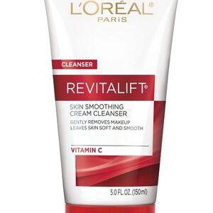 2/$10 L'Oreal Paris Revitalift Radiant Smoothing Cream Cleanser, Exfoliates, 5fl